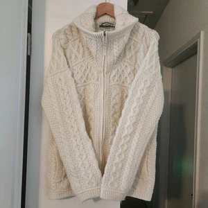 Aran Crafts Merinowolle Irland Fischer Zopfmuster Reißverschluss Stehkragen Cardigan - Bild 1 von 7