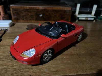 ut models 1/18 Porsche Boxster  - Immagine 1 di 4