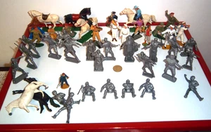 LOT DE 23 FIGURINES MOKAREX ( THIERRY LA FRONDE ) ET 17 STARLUX EN L'ETAT - Picture 1 of 9