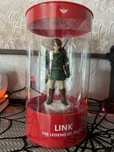 Nintendo Store San Francisco The Legend Of Zelda Link Statue Figure NEW - Picture 1 of 3