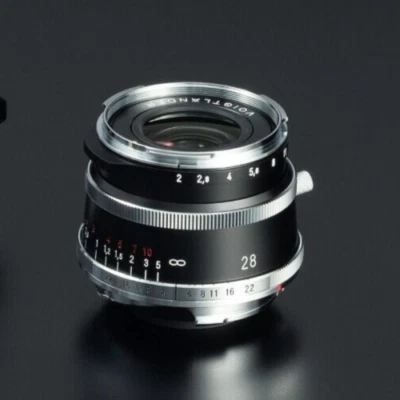 VOIGTLANDER ULTRON Vintage Line 28mm F2 Aspherical Type I Lens VM-Mount Manual - Image 1 of 3