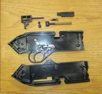 Piezas de acción Crosman 760 Foto 1 de 2