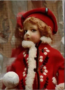 Bambola Bambino Lenci In Pacchetto Elena di Scavini Italia 1920 Cappello Cappotto Rosso Cartolina - Foto 1 di 2
