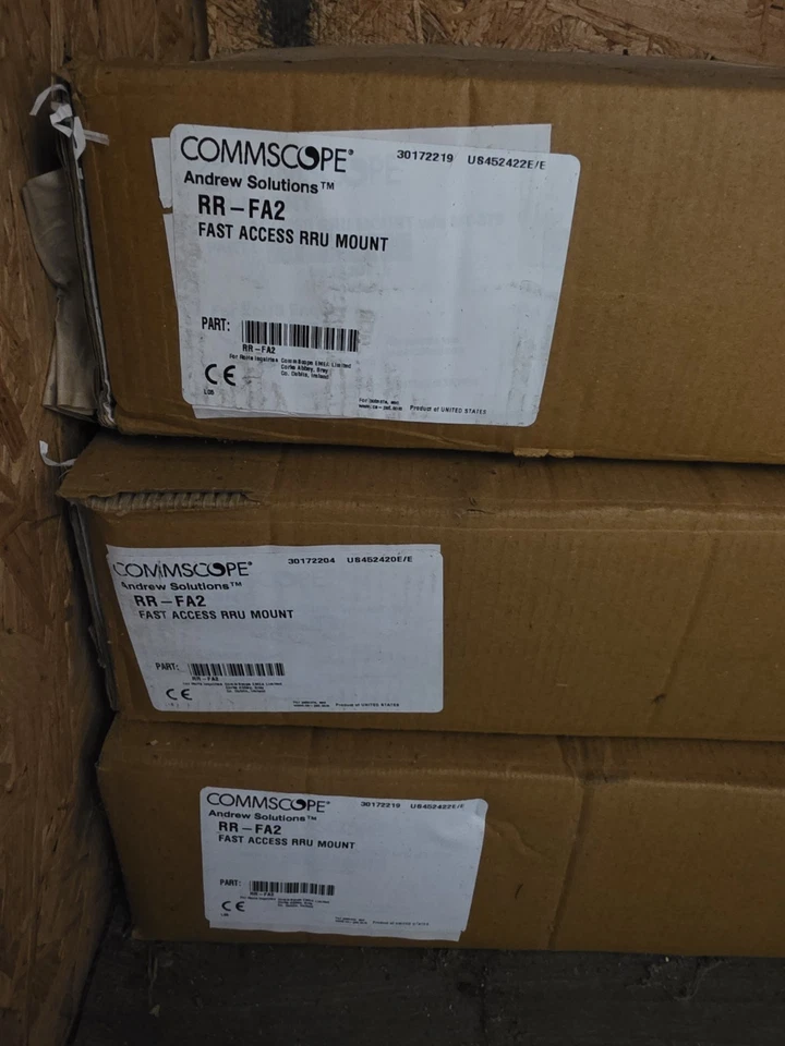 Suporte Commscope RR-FA2 acesso rápido RRU - Imagem 1 de 1