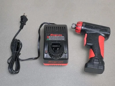 Destornillador inalámbrico Snap-on CTS561CL + Cargador de batería Foto 1 de 2