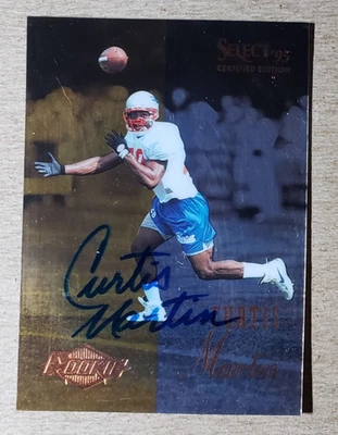 Tarjeta autógrafa firmada por Curtis Martin 1995 Select Certified Patriots auto radiocontrol Foto 1 de 2