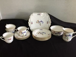 Shelley "Versailles" 17-teiliges Dessertset - Bild 1 von 1