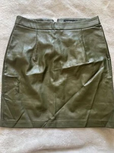 Boohoo Green Leather Look Skirt Size 10 - Picture 1 of 3