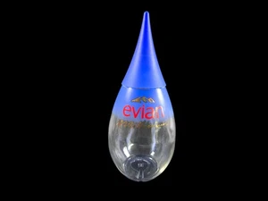 Botella de agua Evian vintage edición especial - Millenium 2000 - 25 cm / 500 ml - Imagen 1 de 2