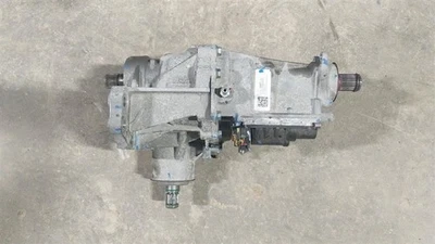 Полноприводная раздаточная коробка 2021 Chevrolet Equinox 1,5 л 2361255 - Изображение 1 из 4