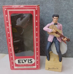 Distillatori vintage McCormick "Elvis '55. Music Box Decanter (vuoto), 1977 in scatola - Foto 1 di 16