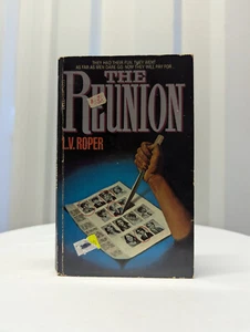 The Reunion by L.V. Roper - Rare Dell Slasher Horror Thriller Paperback - Picture 1 of 3