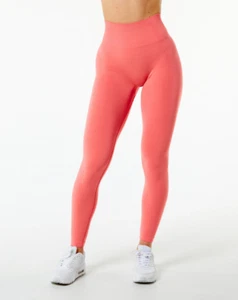 Alphalete Amplify Leggings Women Pixel Pink Blue Size XS Brand New - Picture 1 of 4