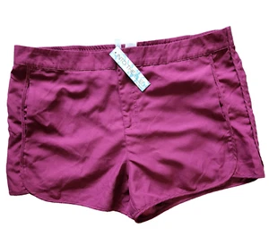 Into the Bleu Shorts Women's 12 Maroon Lightweight Elastic Waist Quick Dry NWT - Picture 1 of 6