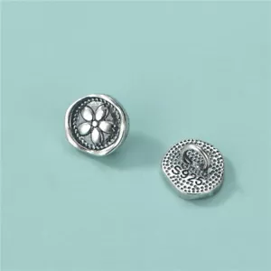 Shank button engraved with Flower - Pair - Genuine solid 925 STERLING SILVER - Picture 1 of 2