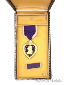 EE. USA - Purple Heart Medal 2. World War II - Picture 1 of 4