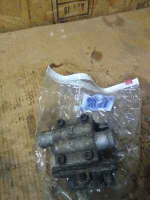 1999 polaris xcr sp 440 brake caliper - Image 1 of 2