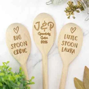 Personalizado San Valentín Cuchara de madera Texto personalizado Hornear Chef Star Baker Regalo - Imagen 1 de 10