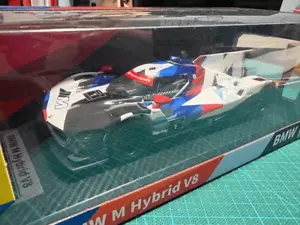Modellino auto in lega BMW M Hybrid v8 1:24 - Foto 1 di 4