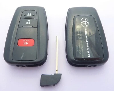 OEM 2020-2022 TOYOTA HIGHLANDER proximity smart key entry remote WORN HYQ14FBC - Image 1 of 4