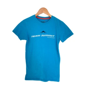 Kastlfel T-Shirt Kids XS Snowboarding Team Summit Colorado Blue Turquoise Skiing - Picture 1 of 11