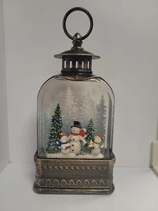 Wide Dome Snowman & Friends Glitter Lantern Globe 10.75" tall - Picture 1 of 6