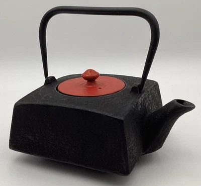 Japanese Kyushu heavy cast iron teapot with red lid cover and filter - Image 1 of 4