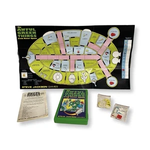 The Awful Green Things from Outer Space Pocket Box Steve Jackson VGUC Complete - Picture 1 of 9