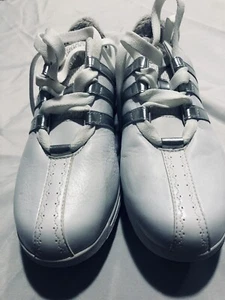 Adidas Women’s Golf Shows White Size US7.5 - Picture 1 of 9