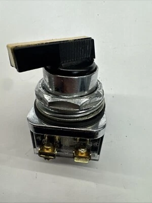 Siemens 52SB2AAB Selector Operator 2 Position On Off Open Close Maintained - Image 1 of 4