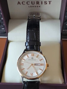 Accurist 7249 Mens S/Steel Japanese Quartz Watch Sapphire Glass Day Date - Picture 1 of 7