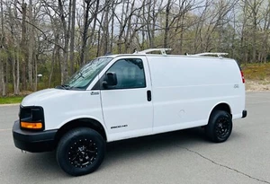2016 Chevrolet Express - Picture 1 of 34