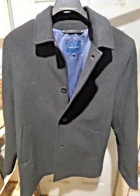 Abrigo de Cole Haan Grande Negro Abotonado Muy Buen Estado Foto 1 de 3