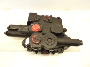 Neu Original Wastebuilt Mcneilus Hydraulikventil, VF35 2 Abschnitt G Muldenkipper - Bild 1 von 7