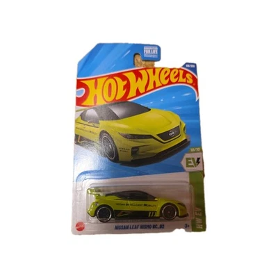2 Nissan Leaf Nismo RC_02 Treasure Hunt 2025 verde lima HWEV 10/10 fundido a presión Foto 1 de 4