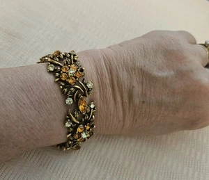 Pulsera firmada Coro Navarra topacio Jonquil estrás pieza de libro 1956 usada en excelente estado  - Imagen 1 de 6