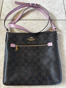 Coach C1554 Rowan File Bag Signature Crossbody Bag Pink Strap Authentic - Picture 1 of 15