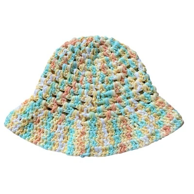 NUEVO Sombrero de cubo tejido grueso azul, amarillo, naranja y blanco hecho a mano Foto 1 de 2