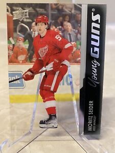 2021-22 UD Series 2 Moritz Seider Clear Cut Young Guns #469 Detroit Red Wings