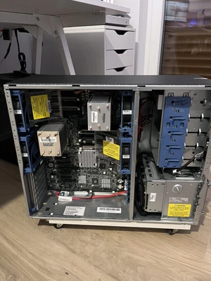 SERVER HP PROLIANT ILo 2 2xXeon -- DUAL XEON - Immagine 1 di 4