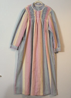 Saybury Rainbow Striped Seersucker 1/2 Zip Long Robe Housecoat Pockets Size 2X - Image 1 of 4