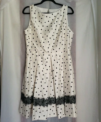 Vestido Rockabilly Coquette Sin Mangas Talla 12 Blanco Forrado Lunares Negro Encaje Ribete Foto 1 de 4