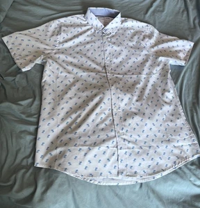 International Report Size L  Button Up Short Sleeve Shirt White W/Blue Palm Tree - Picture 1 of 3