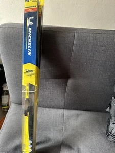 michelin windscreen - Picture 1 of 3