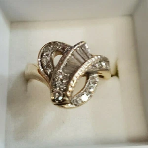 Diamond Cluster Cocktail Ring 14kt Yellow Gold 19 Diamonds .75 Carats 5.9 grams~ - Picture 1 of 4