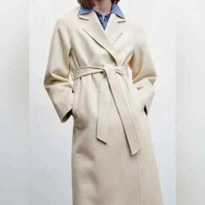 Nuevo con etiquetas Abrigo Mango Cinturón Hecho a Mano Para Mujer Talla XS Mezcla Lana Reciclada Beige Crema - Imagen 1 de 21