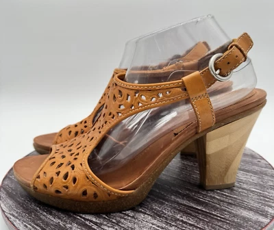 Naya Heels Womens 11 Alpine Open Toe Genuine Leather Buckle Wood Heel Shoes Tan - Image 1 of 4