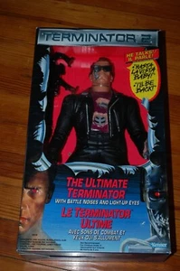 Ultimate Terminator 14" Tall-Terminator 2-Electronic Mint with Box Canadian - Picture 1 of 12