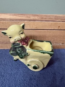 Fioriera in ceramica vintage anni 40-50 cucciolo maiale carro tirante. Piccolo chip sull'orecchio - Foto 1 di 22