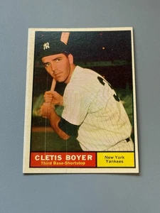 1961 Topps #19 Clete Boyer - Picture 1 of 2
